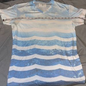 Small Sol Angeles Ocean and Clouds Graphic T-Shirt Worn once.